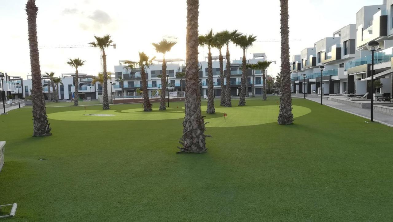 Oasis Beach X 106 グアルダマル・デル・セグラ エクステリア 写真